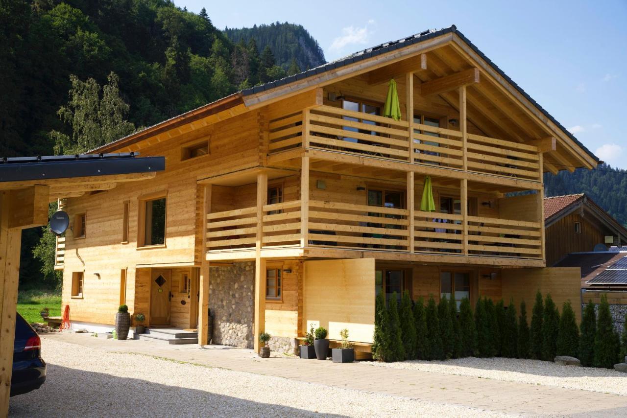 Leos Alpenchalet - Inclusive Sommer Bergbahnticket Und E-Auto Ladestation Оберстдорф Экстерьер фото